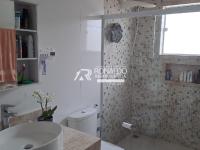 Casa Alto Padrão em Condomínio