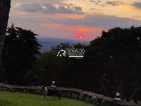 Casa em Condomínio de Alto Padrão