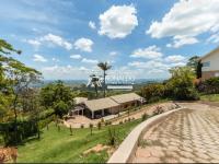 Casa em Condomínio de Alto Padrão