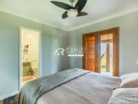 Casa em Condomínio de Alto Padrão