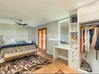 Casa em Condomínio de Alto Padrão