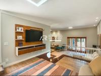 Casa em Condomínio de Alto Padrão