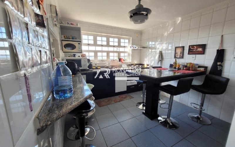 Casa Alto Padrão - Bairro Alto Padrão