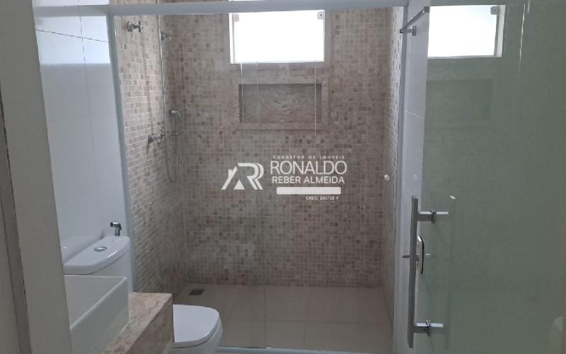 Casa Alto Padrão em Condomínio