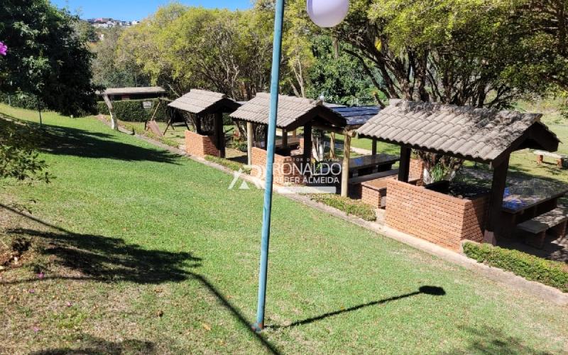 Apartamento em Condomínio