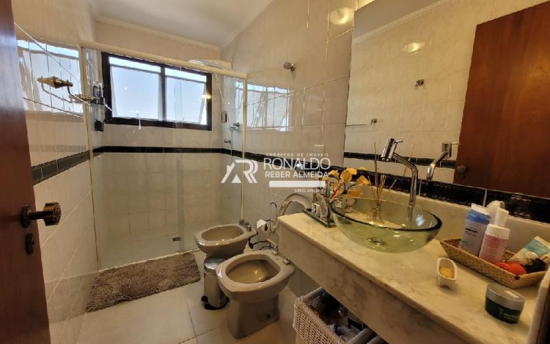 Apartamento em Condomínio