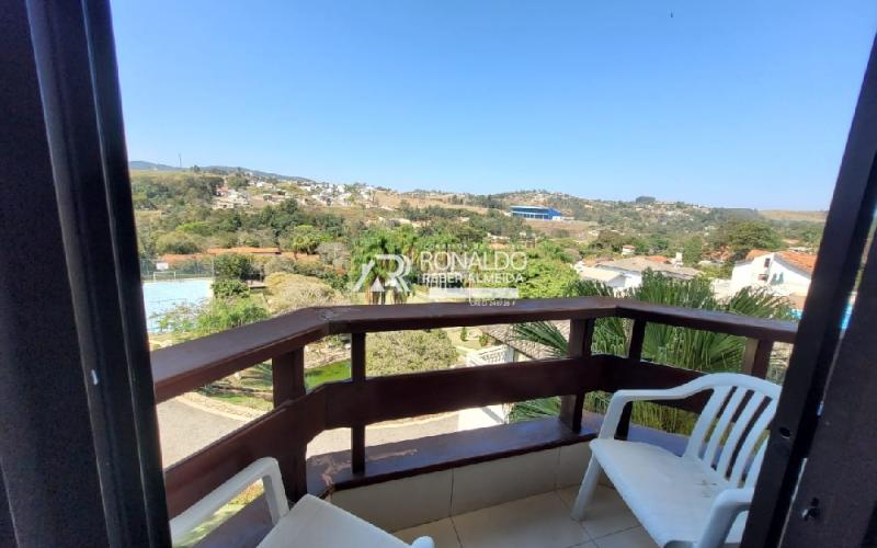 Apartamento em Condomínio