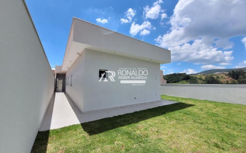 Casa Nova em bairro novo em Serra Negra/SP