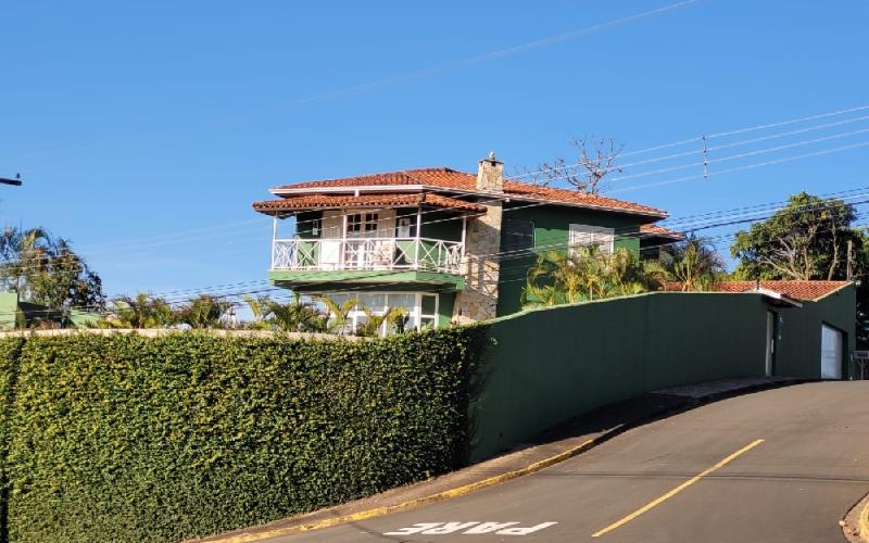 Casa Alto Padrão - Bairro Alto Padrão